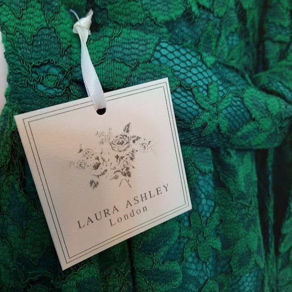 NWT Laura Ashley London girls dress - Picture 3 of 3